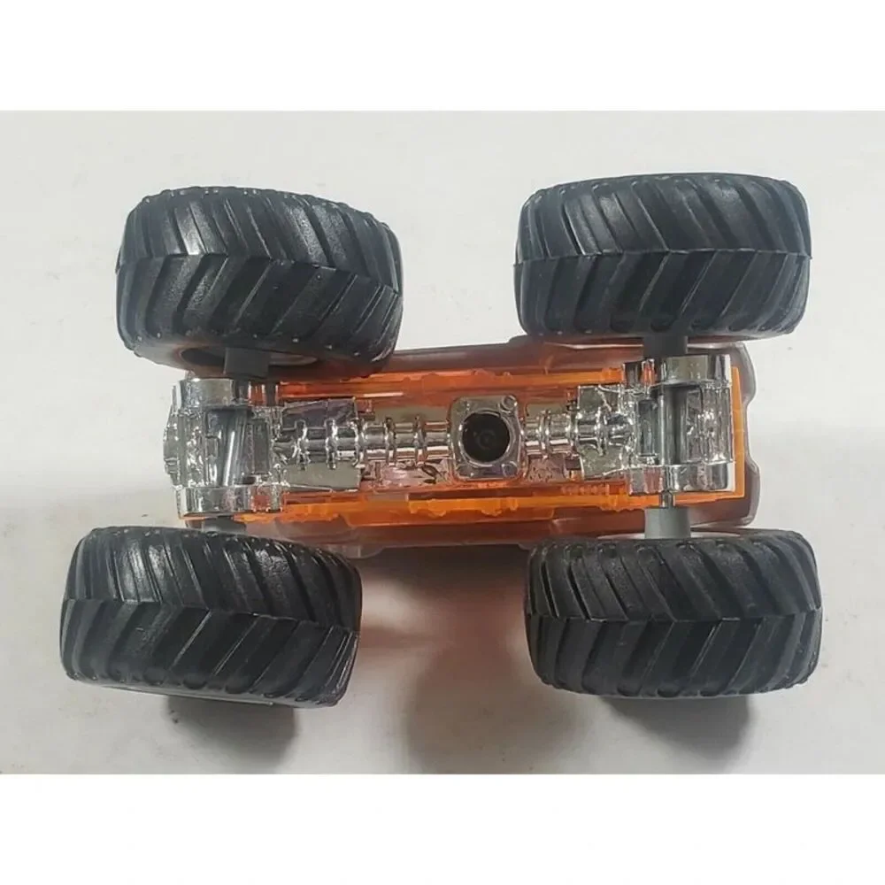 Hot Wheels Monster Jam Max-D Edge Glow Roll Monster Truck Die-Cast Toy 3